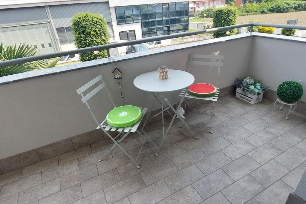 Deliziosa Casa Mignon Apartment Luisago Bagian luar foto